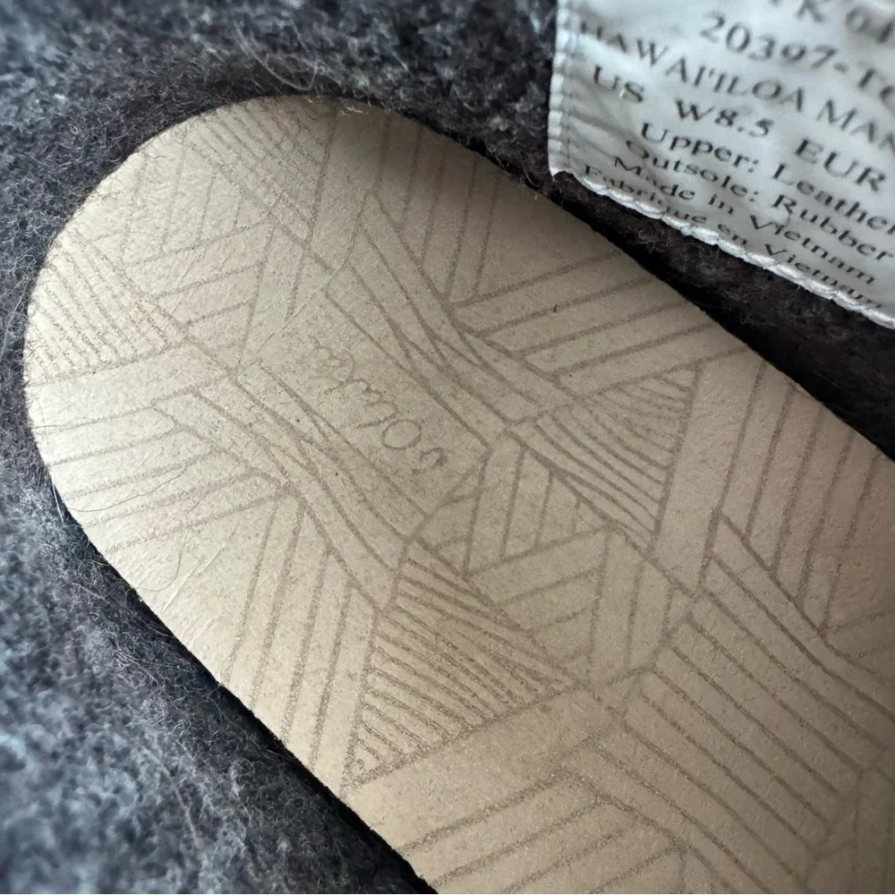 OluKai Women's Tan Hawai'iloa Manu Hope Waterproof Sneaker Boot (Women) - Picture 9 of 10